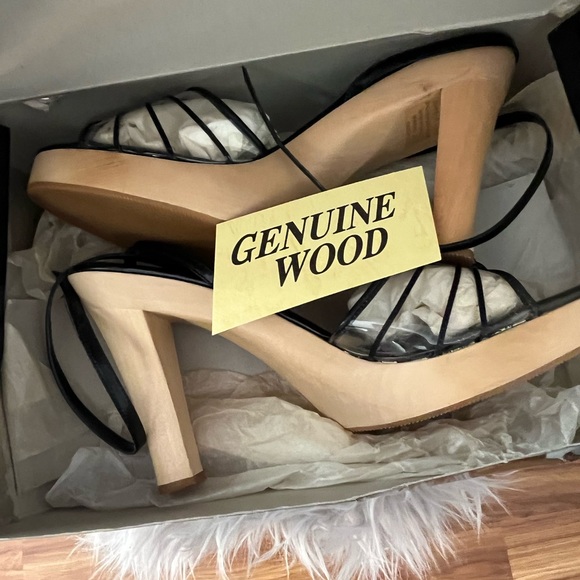 Colin Stuart Heels - Picture 6 of 9